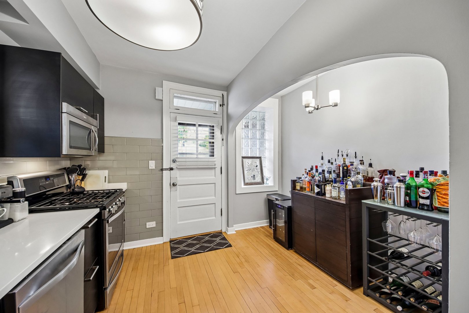 5643 North Campbell Avenue Chicago IL 60659