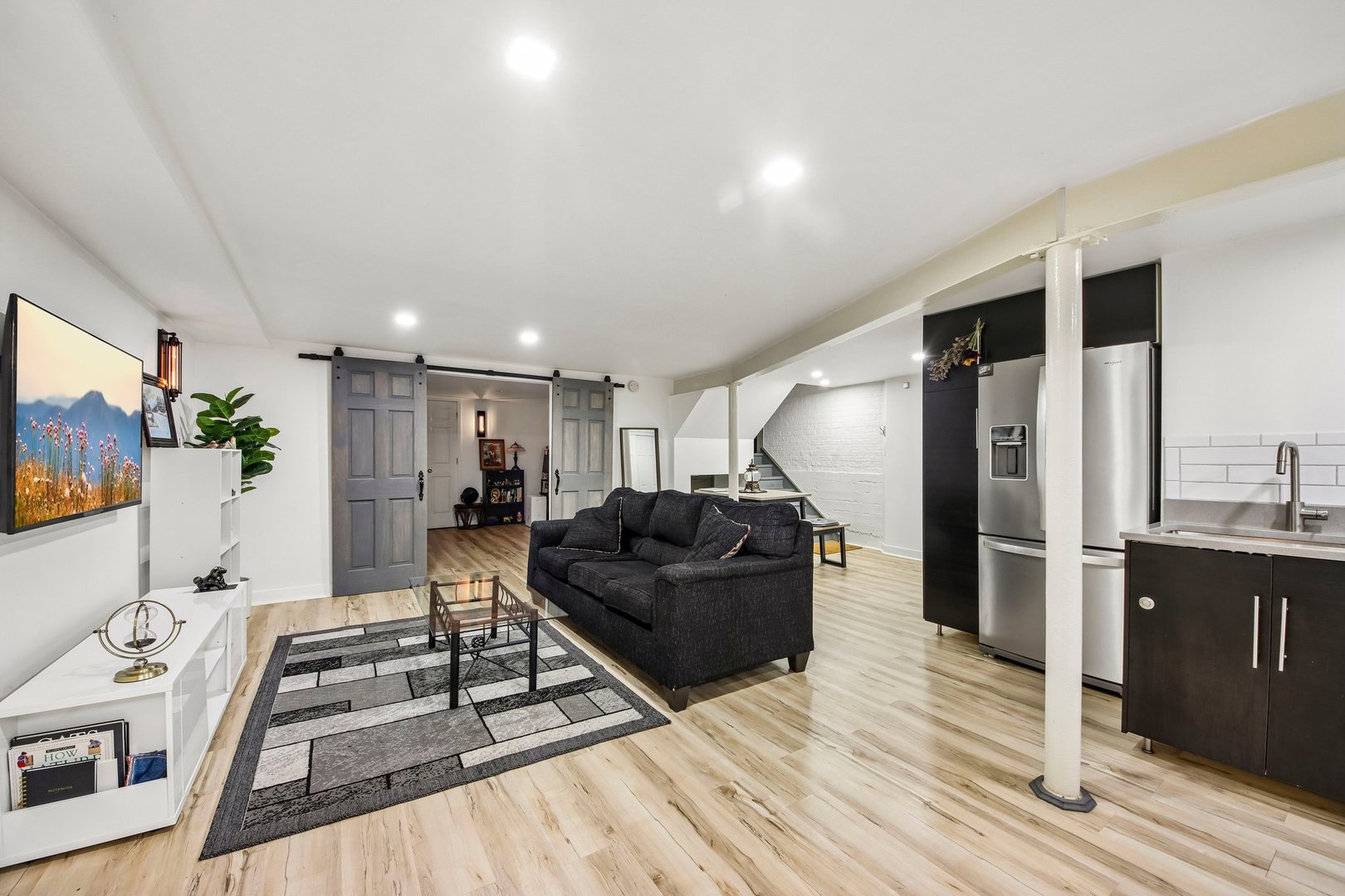 5643 North Campbell Avenue Chicago IL 60659