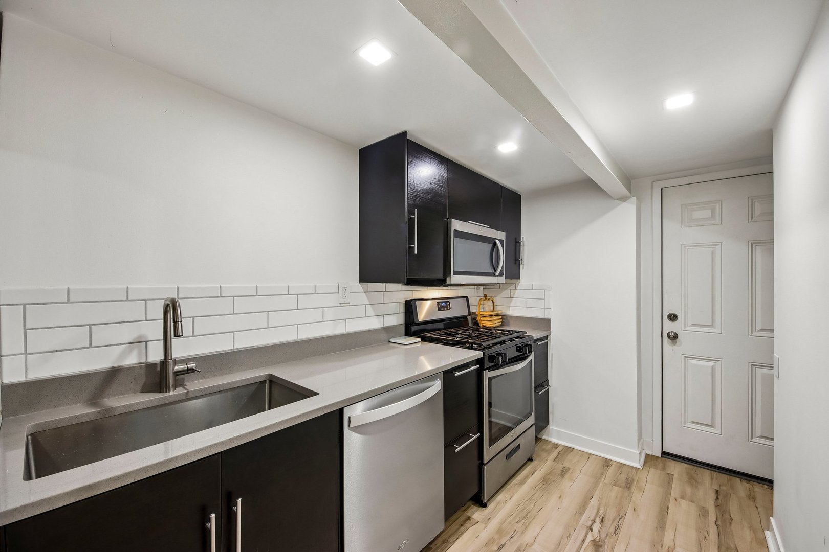 5643 North Campbell Avenue Chicago IL 60659