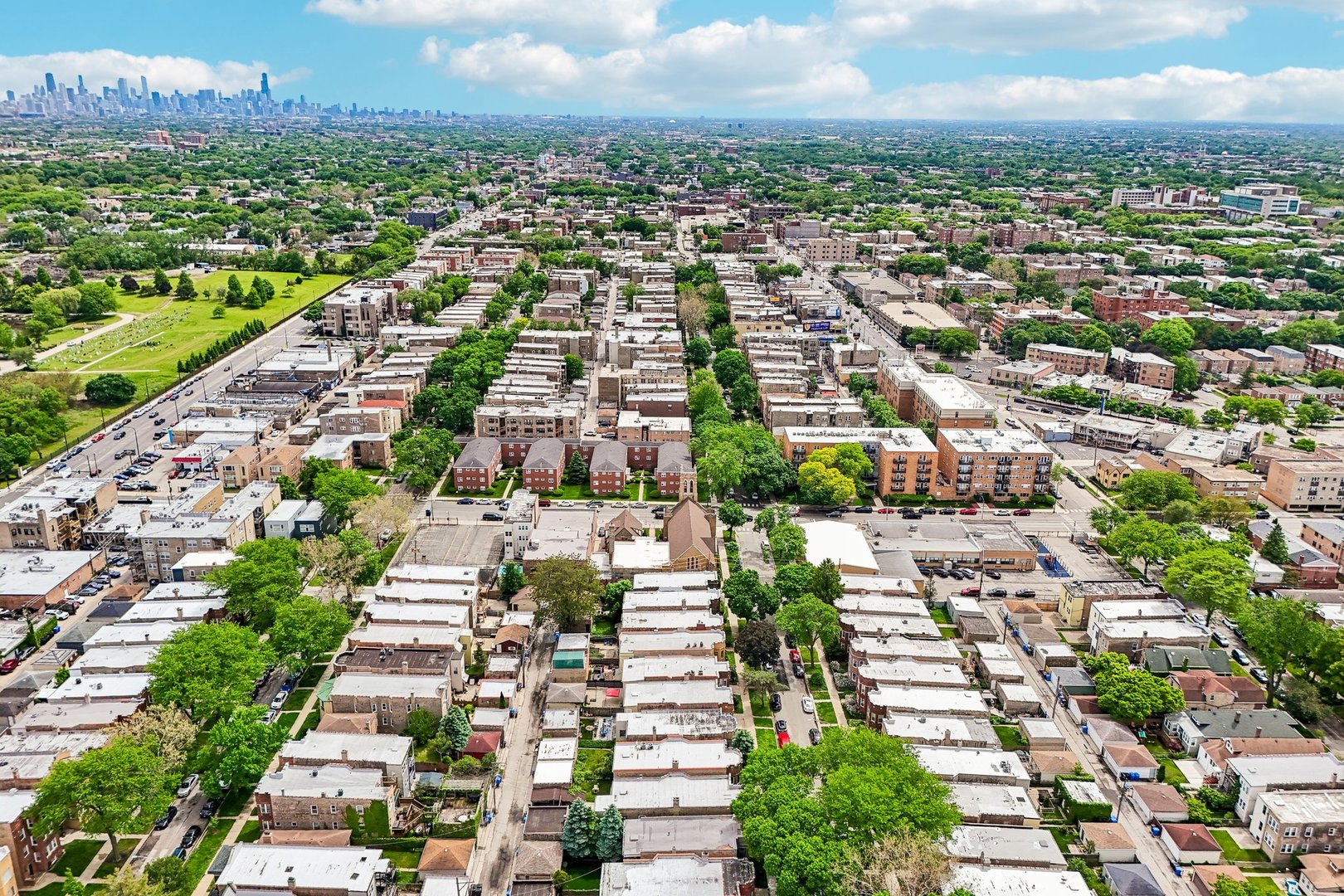 5643 North Campbell Avenue Chicago IL 60659