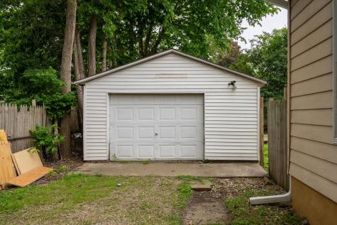 1210 North Madison Street Bloomington IL 61701