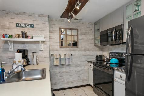 16 Oak Glen Drive Galena IL 61036