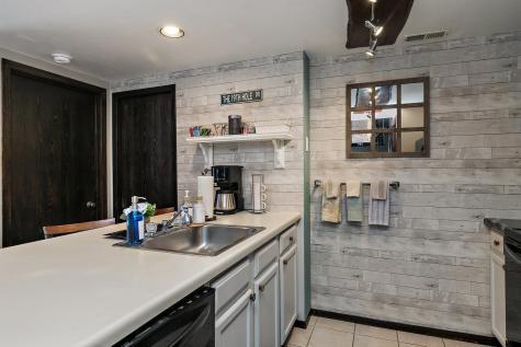 16 Oak Glen Drive Galena IL 61036