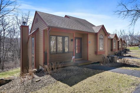16 Oak Glen Drive Galena IL 61036