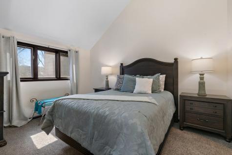 16 Oak Glen Drive Galena IL 61036