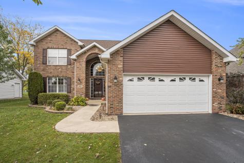 257 Pine Street Beecher IL 60401