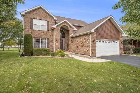 257 Pine Street Beecher IL 60401