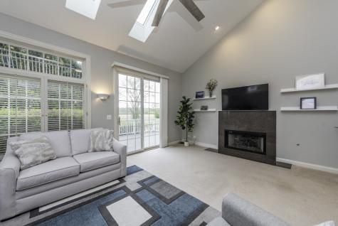 32958 North Stone Manor Drive Grayslake IL 60030