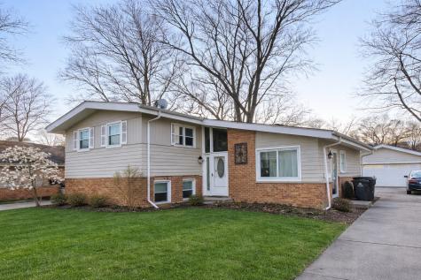 118 Warwick Street Park Forest IL 60466