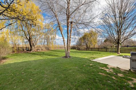 11646 Leland Lane Huntley IL 60142