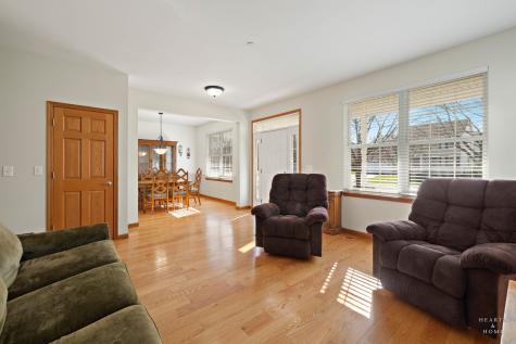 11646 Leland Lane Huntley IL 60142