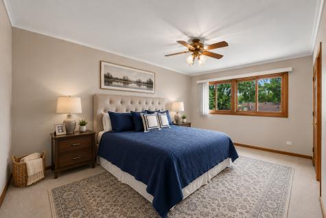 4095 Victoria Drive Hoffman Estates IL 60192