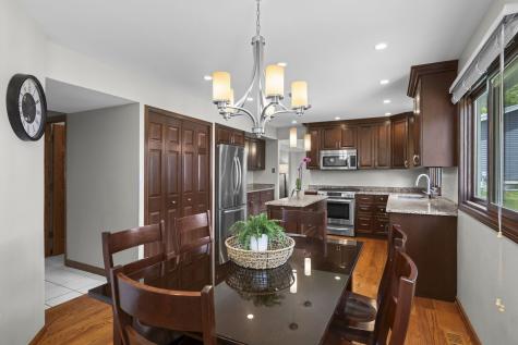 4095 Victoria Drive Hoffman Estates IL 60192