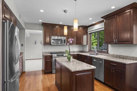 4095 Victoria Drive Hoffman Estates IL 60192