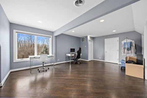 1 Bell Oak Lane Lemont IL 60439