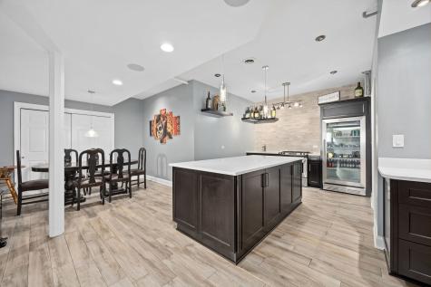 1 Bell Oak Lane Lemont IL 60439