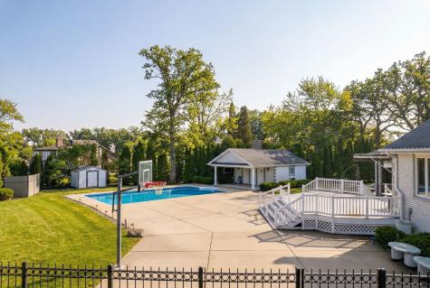 1 Bell Oak Lane Lemont IL 60439