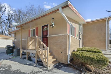 64 Blackhawk Drive Park Forest IL 60466