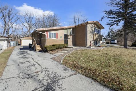64 Blackhawk Drive Park Forest IL 60466