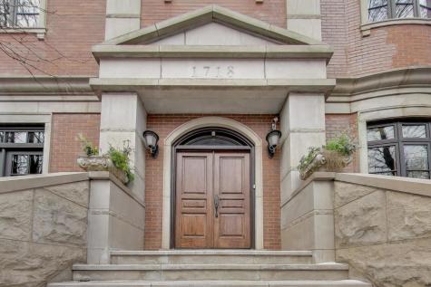 1718 West Wrightwood Avenue Chicago IL 60614