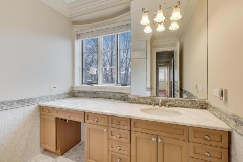 1718 West Wrightwood Avenue Chicago IL 60614