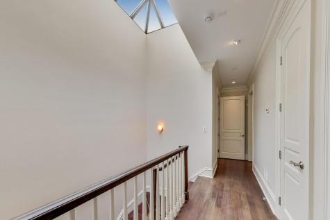 1718 West Wrightwood Avenue Chicago IL 60614
