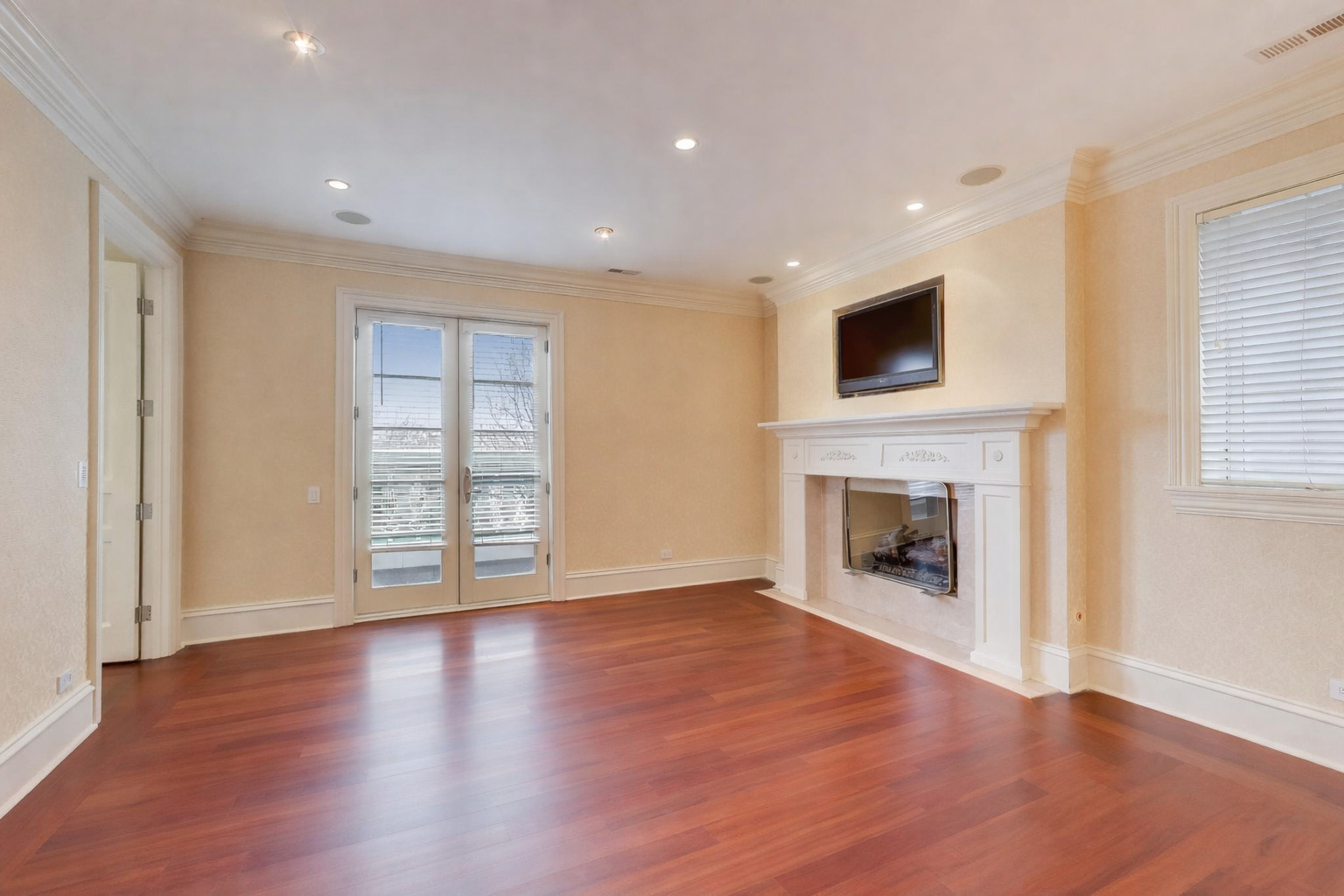 1718 West Wrightwood Avenue Chicago IL 60614