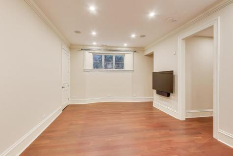 1718 West Wrightwood Avenue Chicago IL 60614
