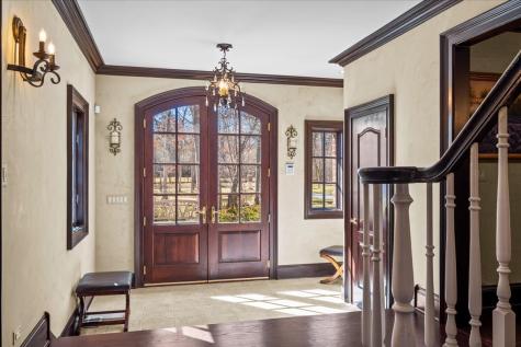 936 East Ringwood Road Lake Forest IL 60045