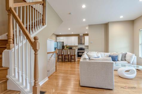355 Woodhill Lane Lake Villa IL 60046