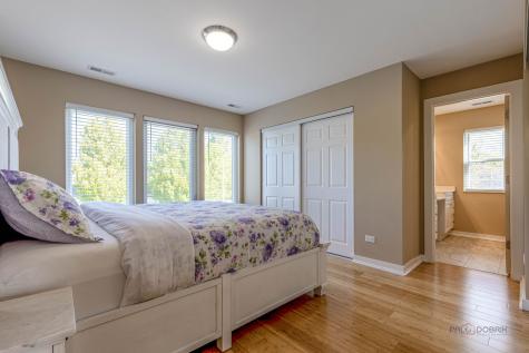 355 Woodhill Lane Lake Villa IL 60046
