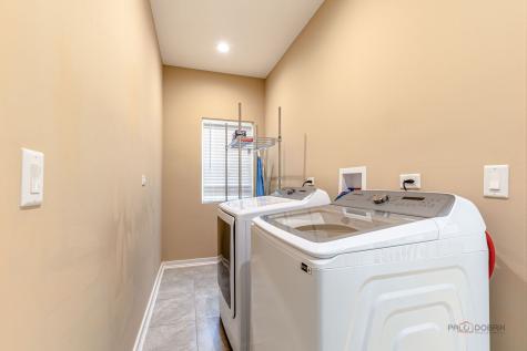 355 Woodhill Lane Lake Villa IL 60046