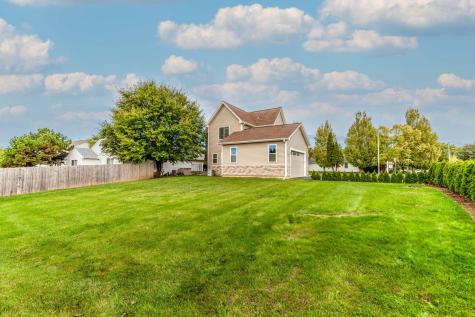 355 Woodhill Lane Lake Villa IL 60046
