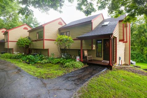 41 Spring Creek Lane Galena IL 61036