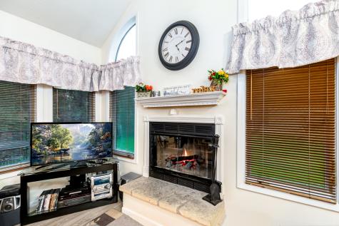 41 Spring Creek Lane Galena IL 61036