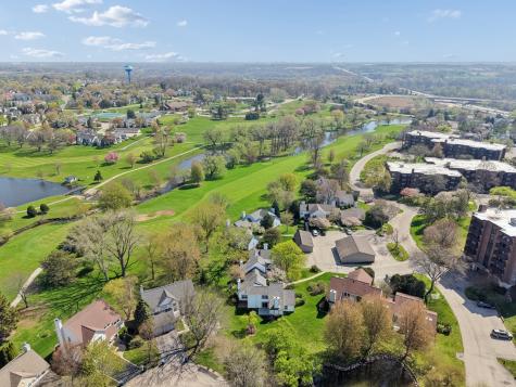 938 Chase Court Gurnee IL 60031