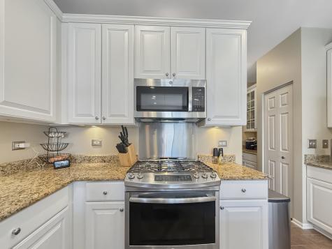 11306 Fleetwood Street Huntley IL 60142