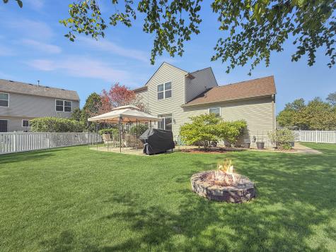 11306 Fleetwood Street Huntley IL 60142
