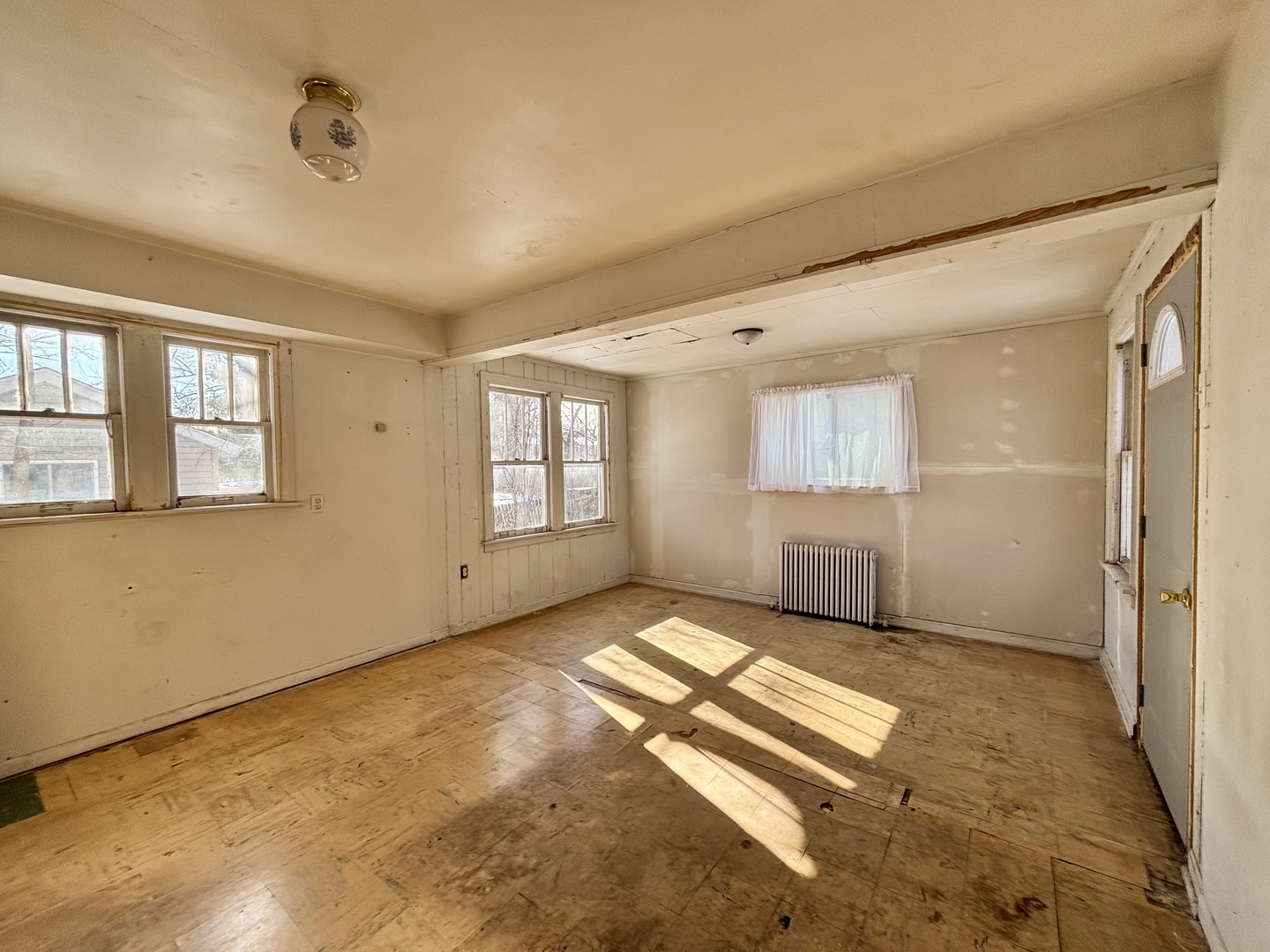 352 North Broadview Avenue Lombard IL 60148