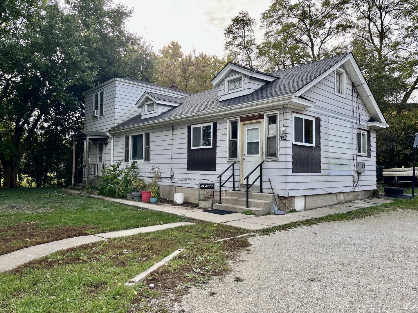 352 North Broadview Avenue Lombard IL 60148