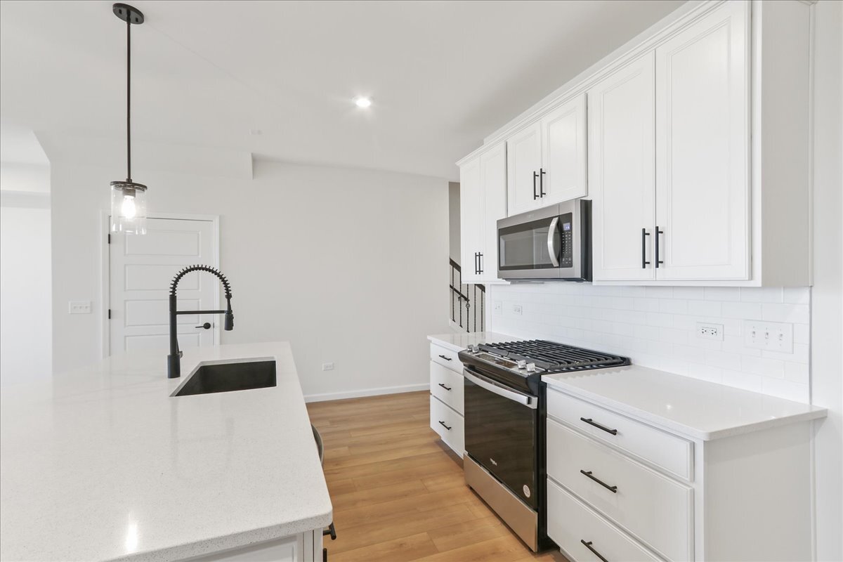 620 Switchgrass Way Bolingbrook IL 60490