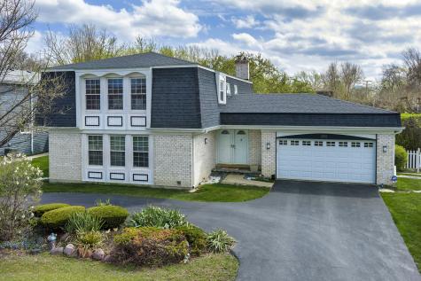 1255 Laurel Avenue Deerfield IL 60015