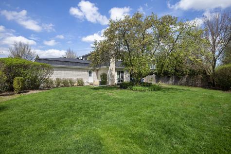 1255 Laurel Avenue Deerfield IL 60015