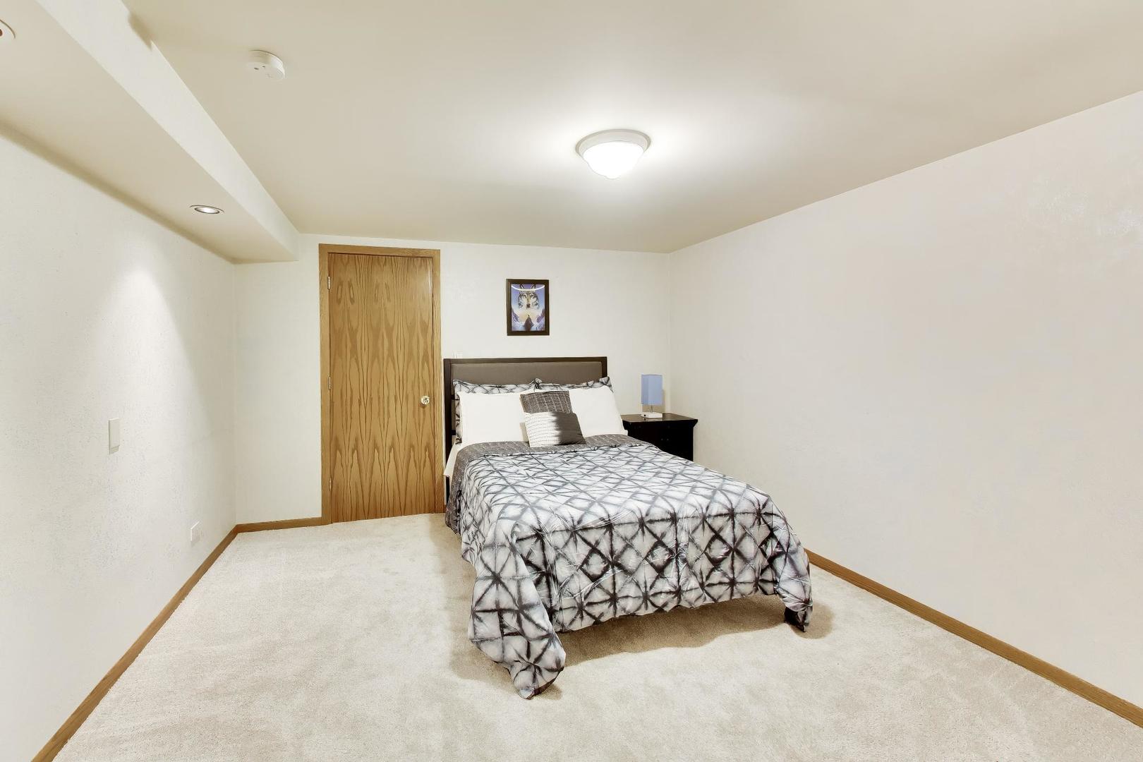 263 North Baynard Road Addison IL 60101