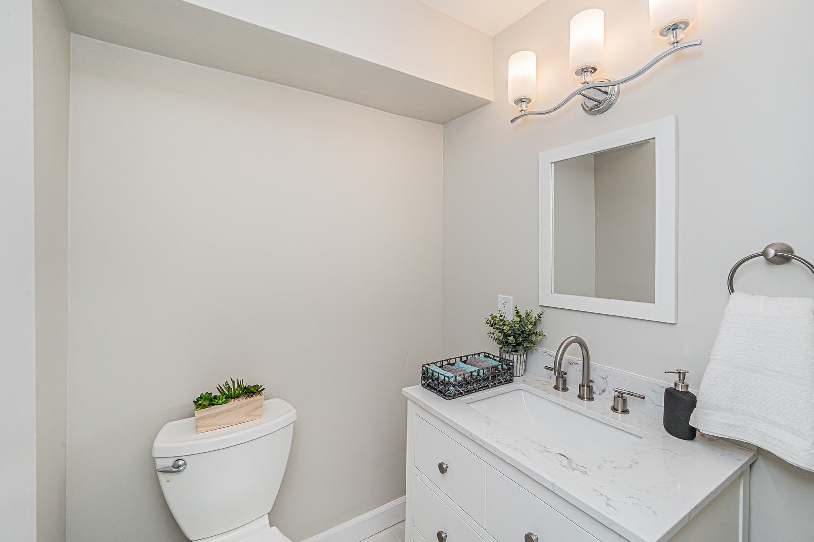 432 Skokie Boulevard Wilmette IL 60091