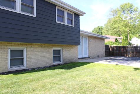 5554 Linder Court Crestwood IL 60418