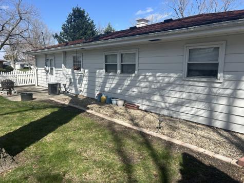 2130 Schuyler Drive Peru IL 61354