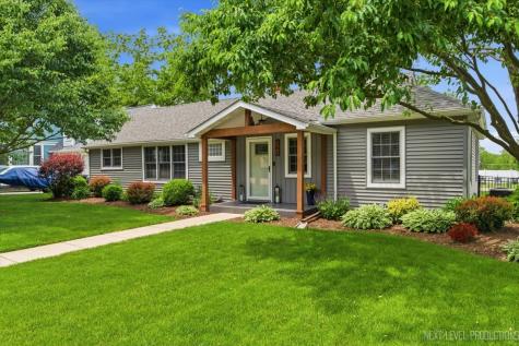 261 Main Street S Oswego IL 60543