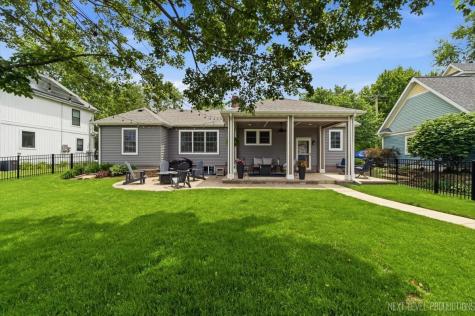 261 Main Street S Oswego IL 60543