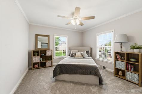 261 Main Street S Oswego IL 60543
